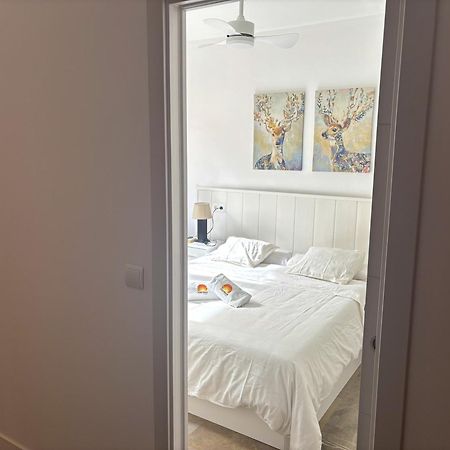 Apartamento Antonio By Solymar Holiday Torre Del Mar Bagian luar foto