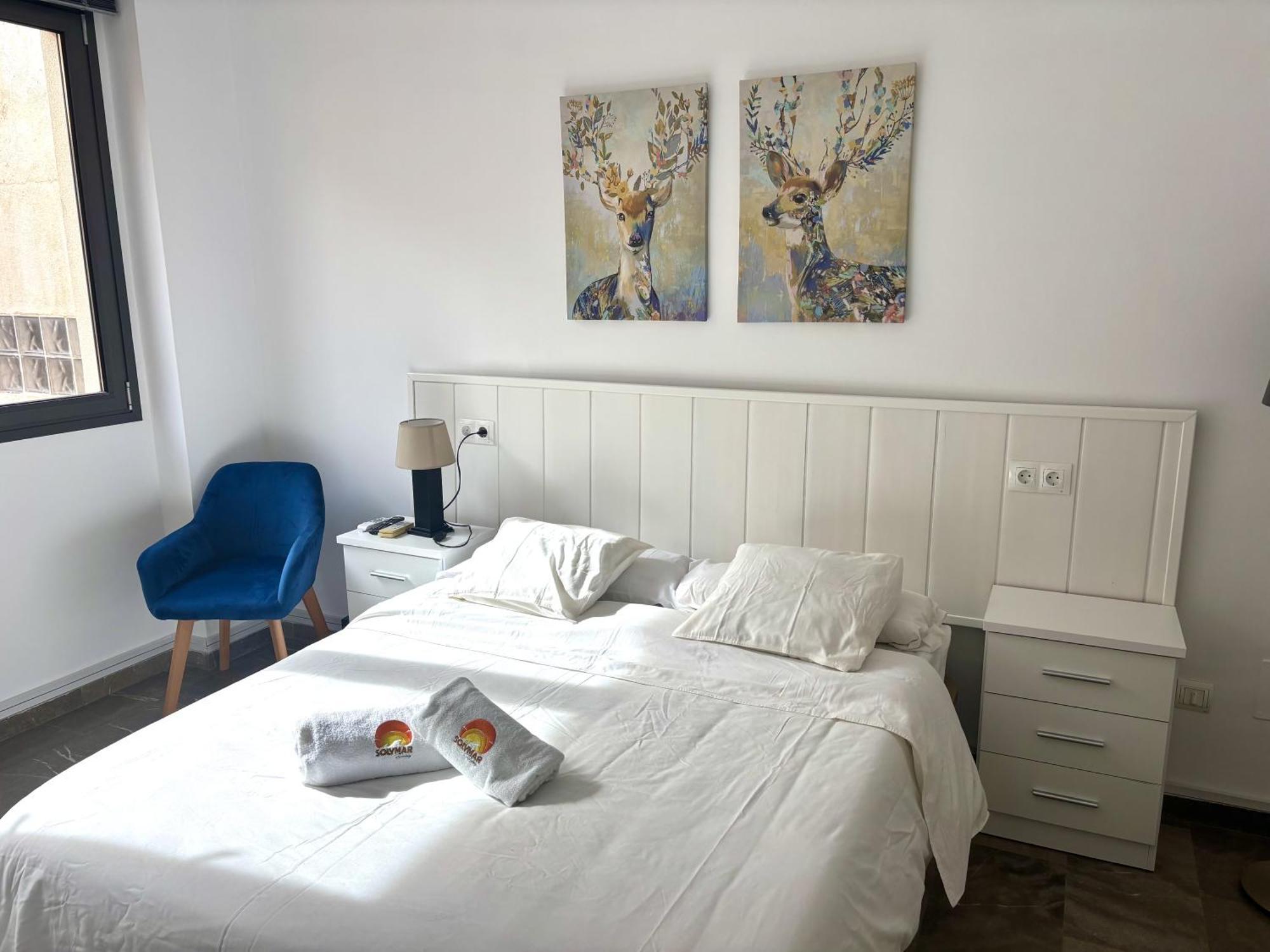 Apartamento Antonio By Solymar Holiday Torre Del Mar Bagian luar foto